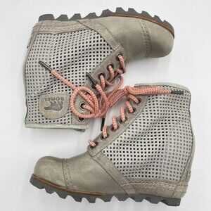 Sorel 1964 Premium Wedge Boots Woven Size 6 Dove Gray Bootie Leather Perforated‎